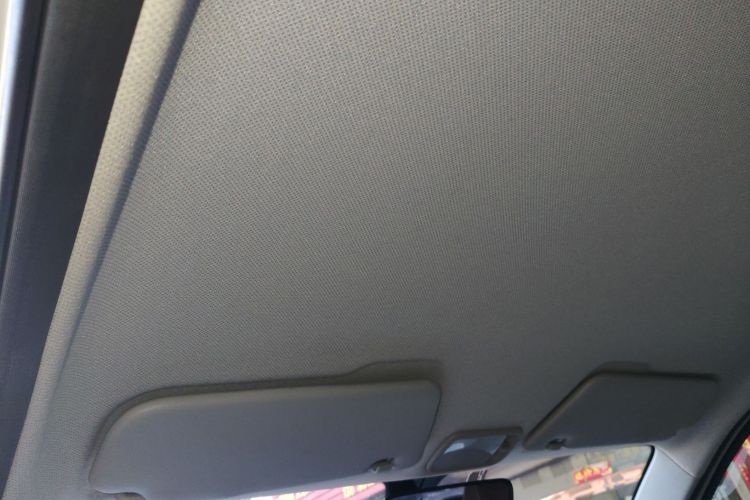 五菱汽车 宏光MINIEV 2022款 GAMEBOY 200km 玩乐款 磷酸铁锂中控内饰22