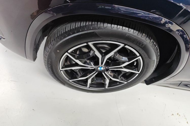 宝马X3 2022款 改款 xDrive25i M运动套装车身外观6007