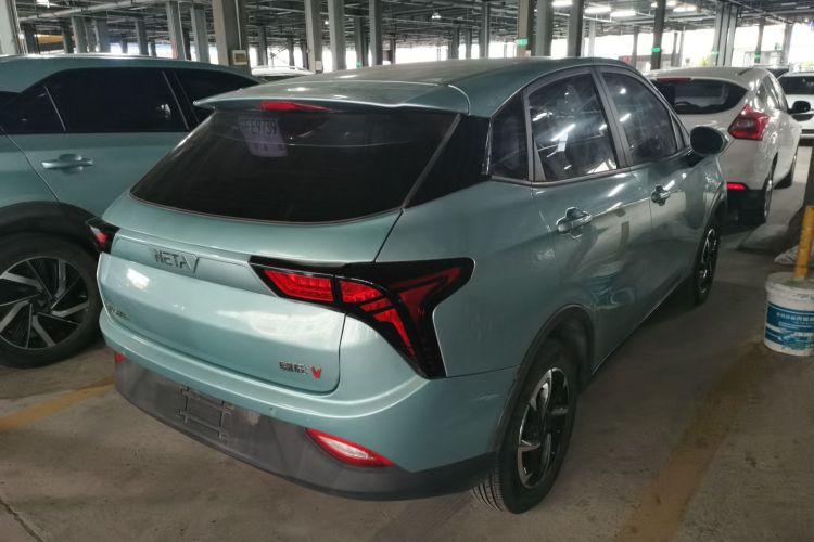 哪吒汽车 哪吒V 2022款 长续航行业定制版车身外观6005