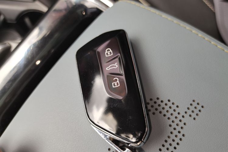 大众 ID.4 X 2023款 纯净智享版中控内饰7001