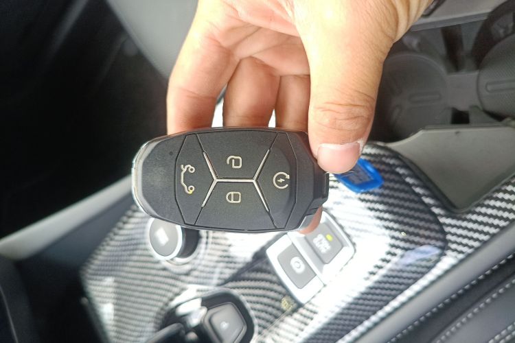 领克03 2022款 1.5TD DCT劲Pro中控内饰11