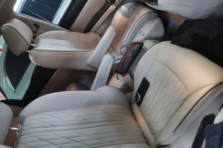 别克GL8 2023款 陆上公务舱 652T 豪华型局部细节41