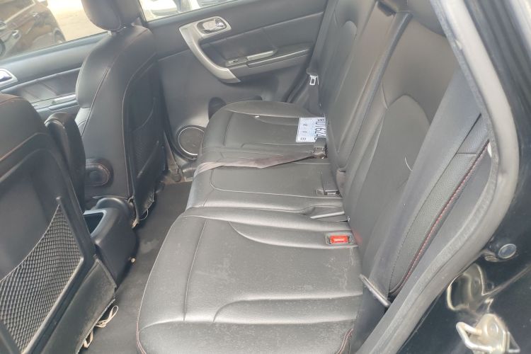 哈弗H6 2015款 升级版 1.5T 手动两驱精英型中控内饰21