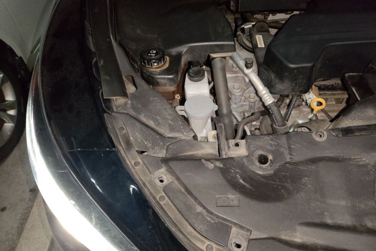 英菲尼迪QX60(进口) 2018款 2.5 S/C Hybrid 两驱卓越版 国VI局部细节9006