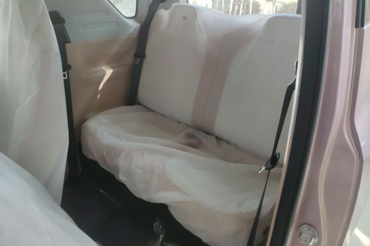 吉利银河 2024款 熊猫mini 200km 耐力熊中控内饰21