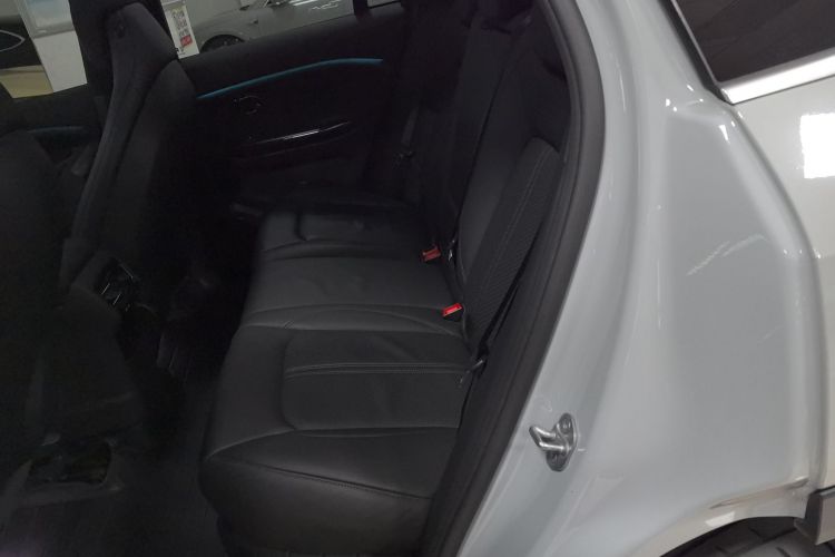 蔚来EC6 2020款 430KM 运动版中控内饰21