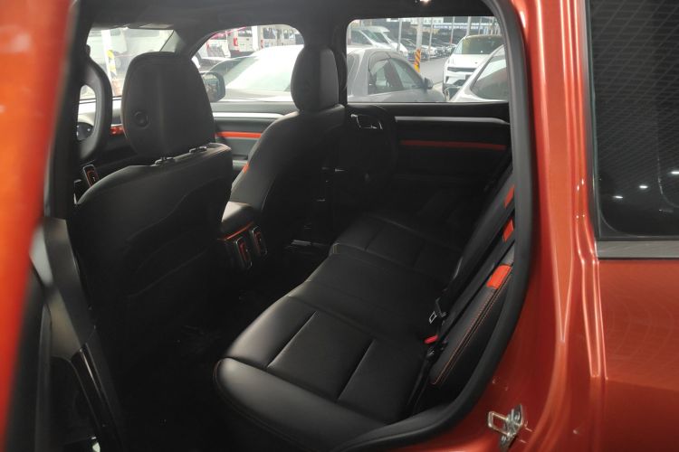 哈弗大狗 2021款 2.0T DCT四驱中华田园犬版中控内饰21