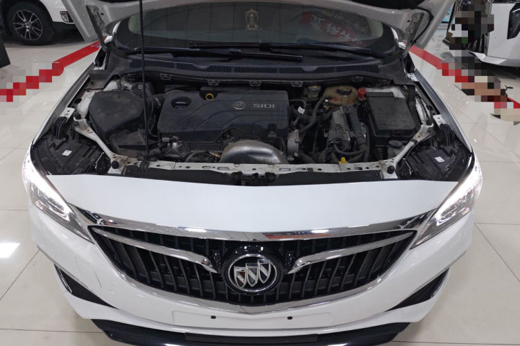 别克 威朗 2018款 三厢 15S 自动进取型机舱底盘24