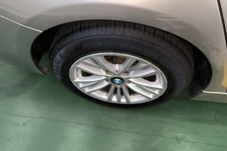 宝马3系 2015款 316Li 时尚型车身外观6008