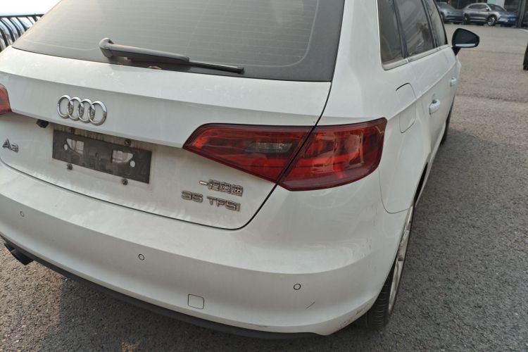 奥迪A3 2016款 Sportback 35 TFSI 风尚型车身外观9