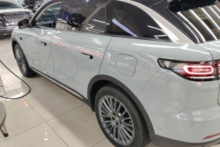 零跑汽车 零跑C11 2024款 增程 300尊享版车身外观6003