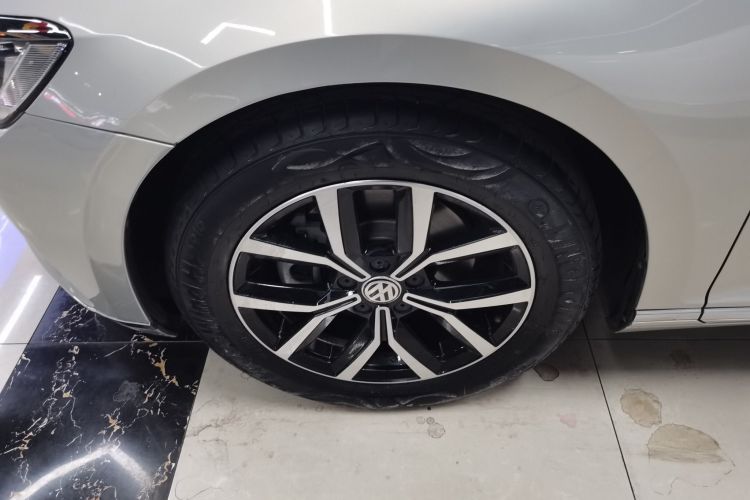 大众 迈腾 2017款 330TSI DSG 豪华型车身外观6007