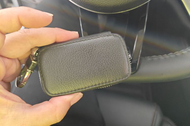 比亚迪 唐新能源 2018款 DM 2.0T 全时四驱智联创享型 7座 国V中控内饰11