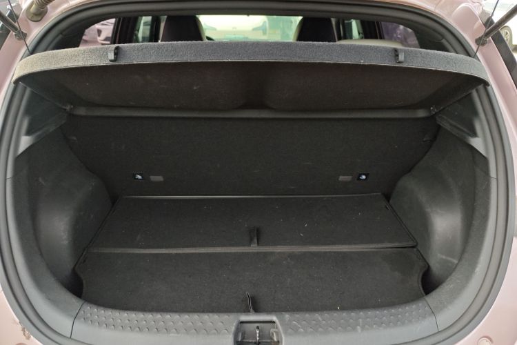 比亚迪 海豚 2021款 405km 时尚版机舱底盘23