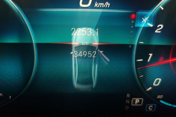 奔驰A级 2019款 A 200 L 运动轿车中控内饰15