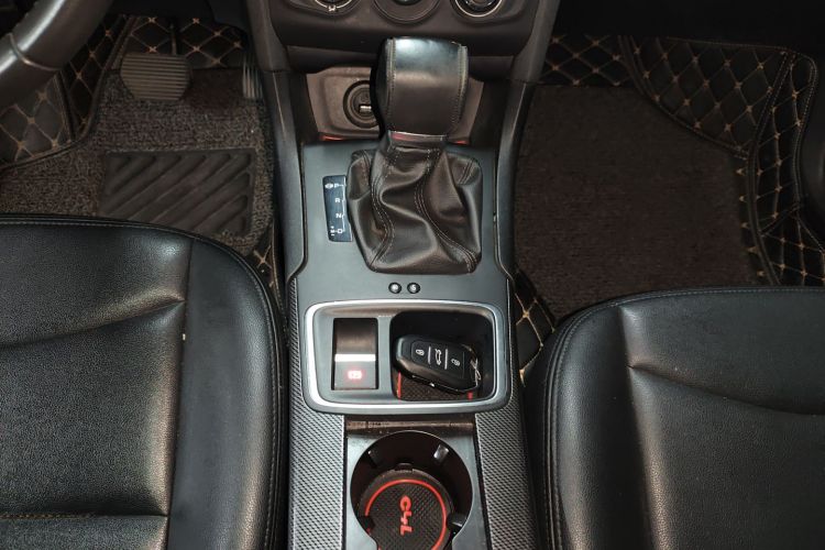 雪铁龙C4L 2016款 1.6T 自动领先型局部细节18