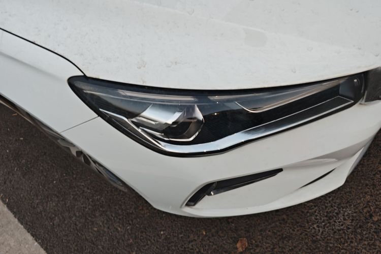 吉利汽车 帝豪 2025款 第4代 1.5L CVT龙腾版车身外观8