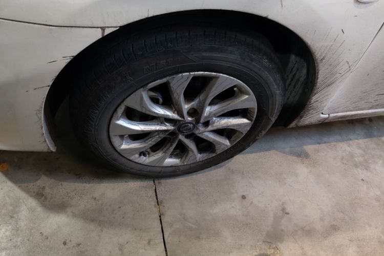 日产 轩逸 2024款 经典 1.6XE CVT舒适版车身外观6007