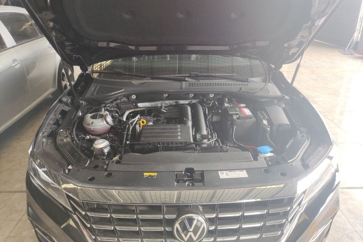 大众 帕萨特 2020款 改款 280TSI 商务版 国VI机舱底盘24