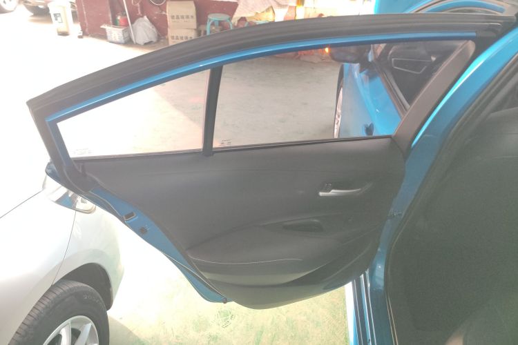 丰田 雷凌 2022款 185T CVT豪华版中控内饰49