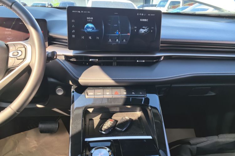 哈弗H6 2022款 第三代 1.5T 自动两驱Pro中控内饰16