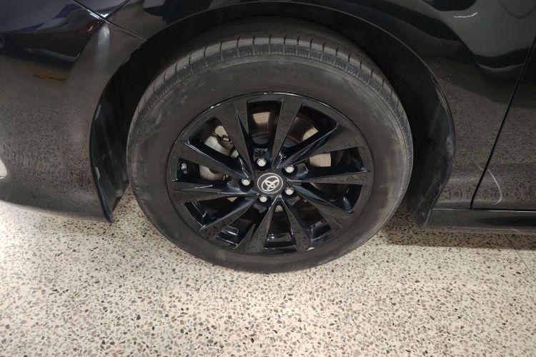 丰田 凯美瑞 2021款 双擎 2.5HGVP 领先版车身外观6002