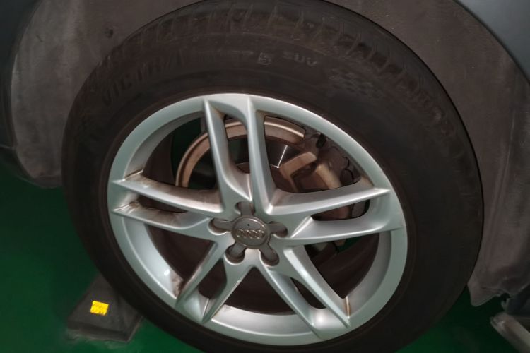 奥迪Q5 2017款 Plus 40 TFSI 技术型车身外观6007