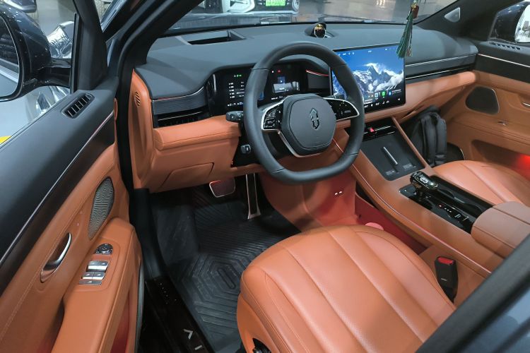 鸿蒙智行 问界M7 2024款 1.5T 智驾四驱Ultra版 6座中控内饰7003