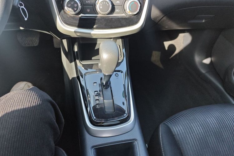 日产 骐达TIIDA 2019款 1.6L CVT酷动版 国VI局部细节18