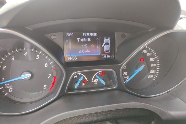 福特 翼虎 2015款 1.5L GTDi 四驱精英型中控内饰15