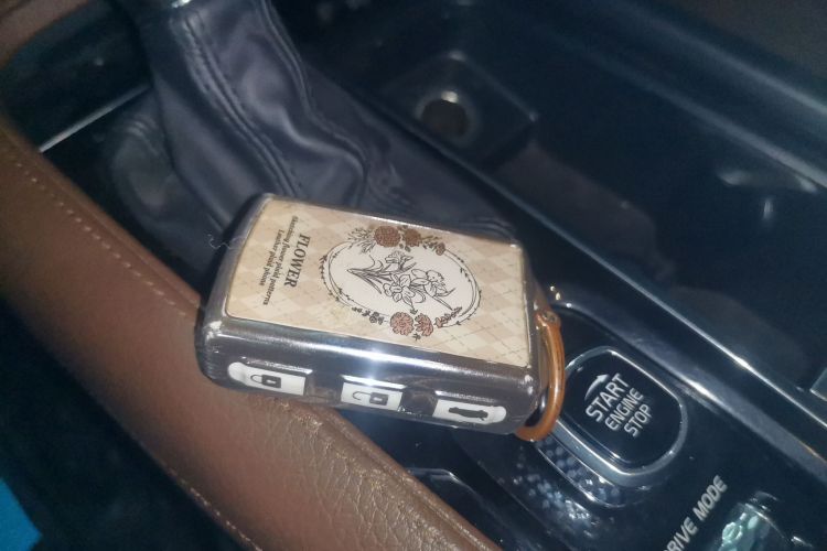 沃尔沃S90 2019款 T5 智远版中控内饰7001