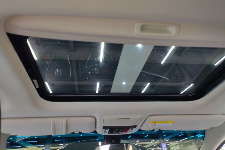 本田 艾力绅 2019款 2.0L 混动豪华版中控内饰22