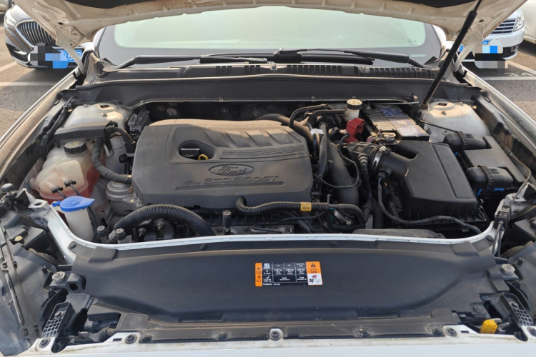 福特 蒙迪欧 2018款 EcoBoost 180 时尚型机舱底盘24