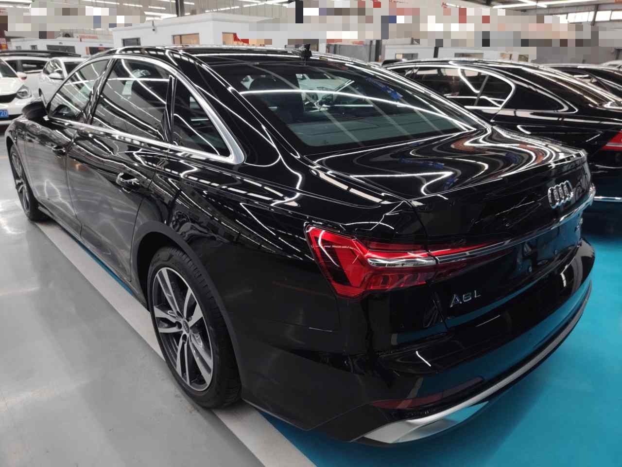 奥迪A6L 2024款 40 TFSI 豪华动感型(3)