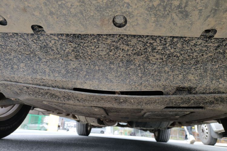 哈弗H6 2015款 改款 运动版 1.5T 手动两驱精英型局部细节9008