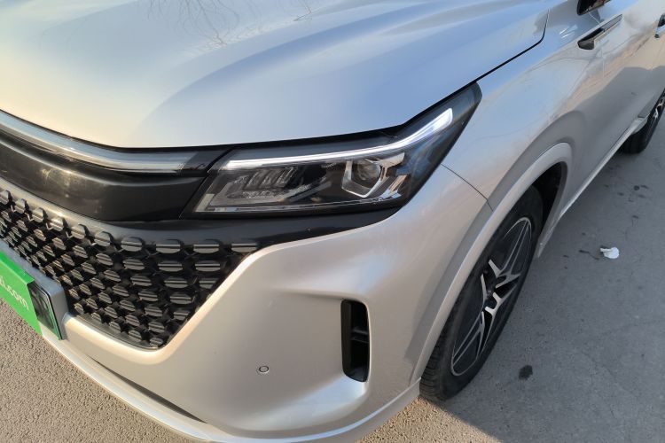 蓝电E5 2023款 1.5L DE-i 100KM臻享型 7座局部细节36