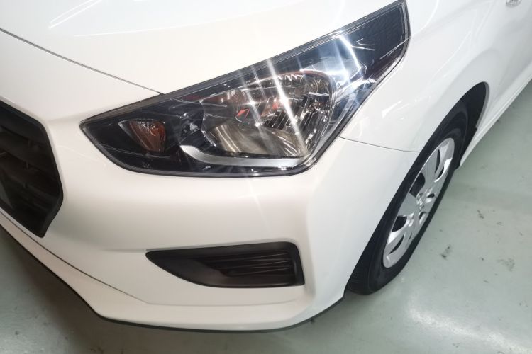 现代 瑞纳 2017款 1.4L 手动焕新版 国V局部细节36