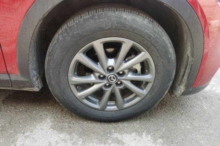 马自达CX-4 2020款 2.0L 自动两驱蓝天活力版车身外观10