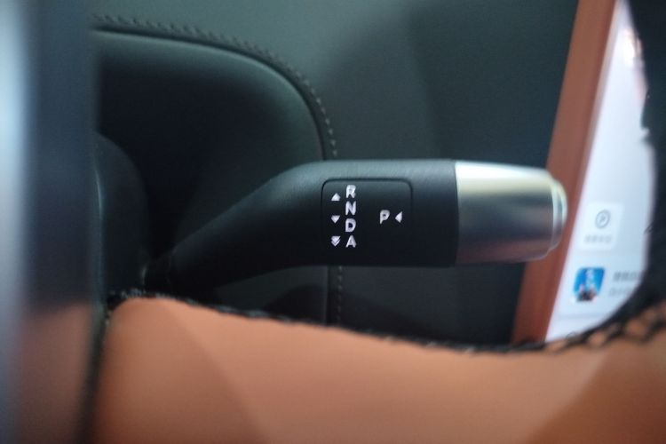 理想汽车 理想L8 2024款 Pro中控内饰18