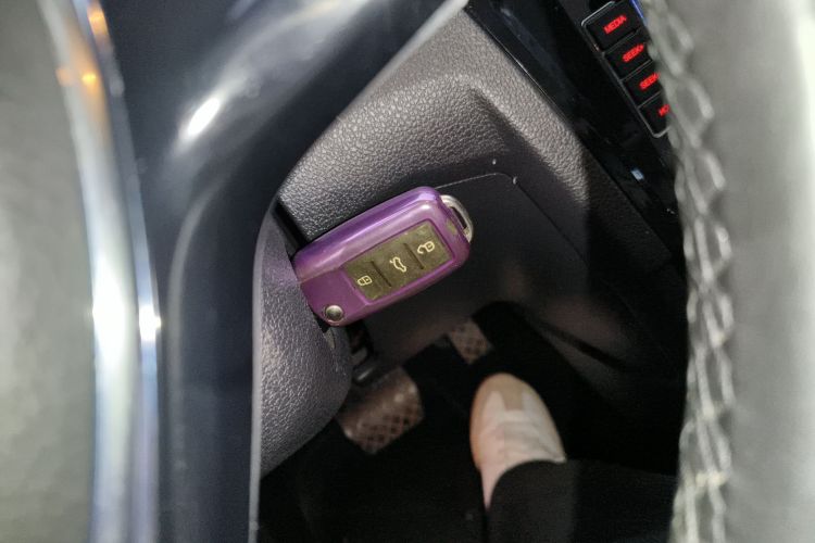 大众 宝来 2016款 1.6L 自动舒适型中控内饰11