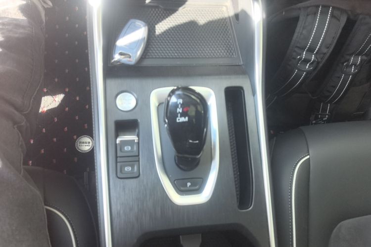 哈弗H6 2021款 国潮版 1.5T 自动冠军版中控内饰18