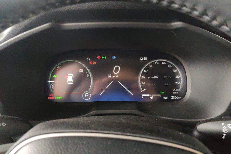 丰田 威兰达 2023款 双擎 2.5L E-CVT四驱尊贵版中控内饰14