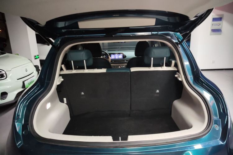 欧拉好猫 2022款 400km标准续航 豪华型 磷酸铁锂机舱底盘23