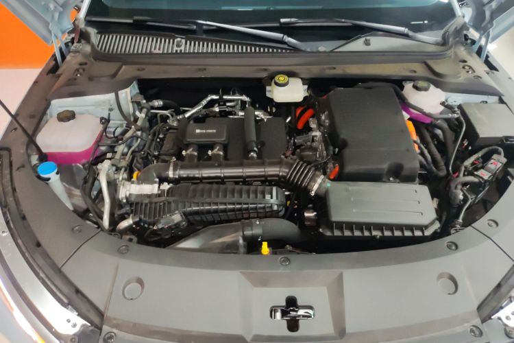 比亚迪 秦L 2025款 DM-i 智驾版 120KM领先型局部细节24