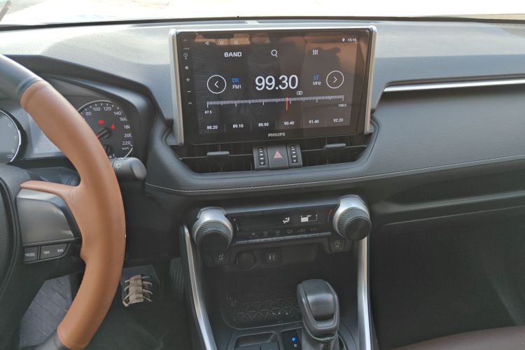 丰田 威兰达 2022款 改款 2.0L CVT两驱领先版中控内饰16