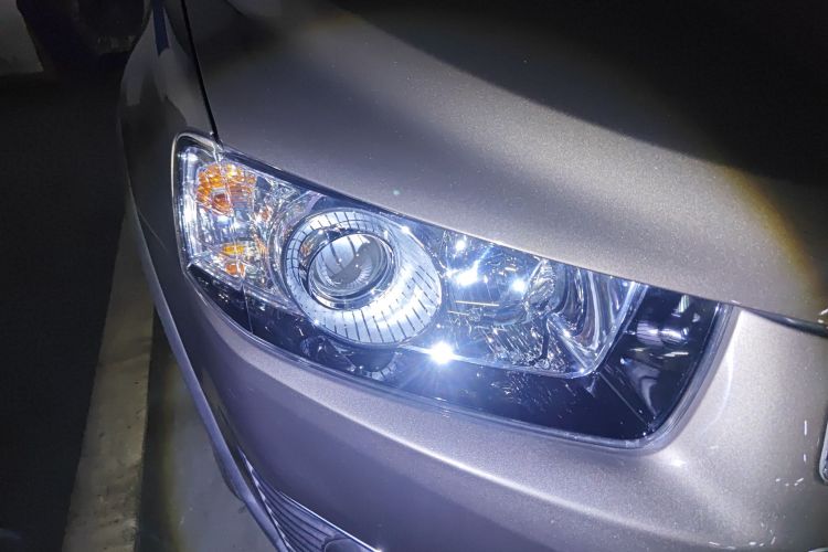 雪佛兰 科帕奇 2015款 2.4L 四驱旗舰版 7座车身外观8