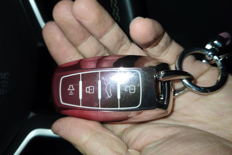 哈弗H6 2021款 第三代 2.0T 自动四驱Max中控内饰11