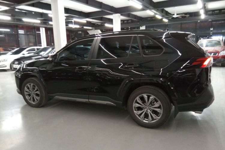 丰田 RAV4荣放 2024款 2.0L CVT两驱风尚Plus版车身外观6003