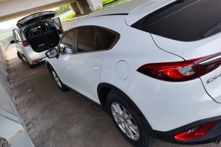 马自达CX-4 2018款 2.0L 自动两驱蓝天活力版 国VI车身外观4