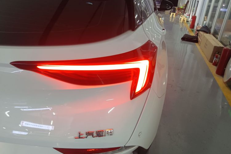 别克 微蓝6 2024款 450km 出行版车身外观9